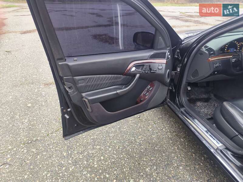 Седан Mercedes-Benz S-Class 2001 в Днепре