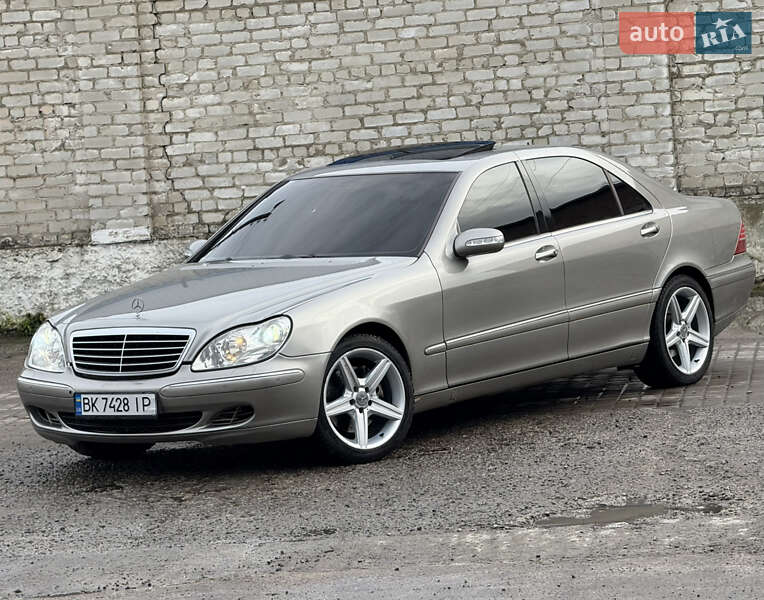 Седан Mercedes-Benz S-Class 2005 в Рівному