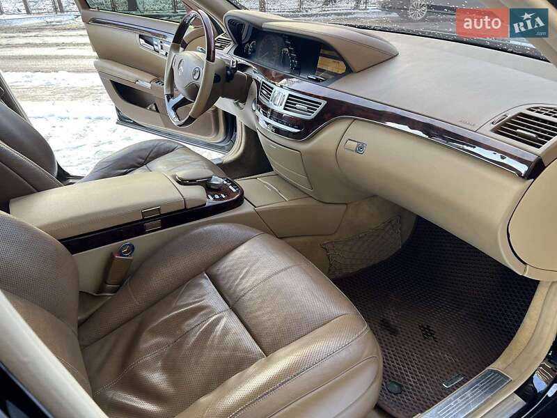 Седан Mercedes-Benz S-Class 2007 в Стрые