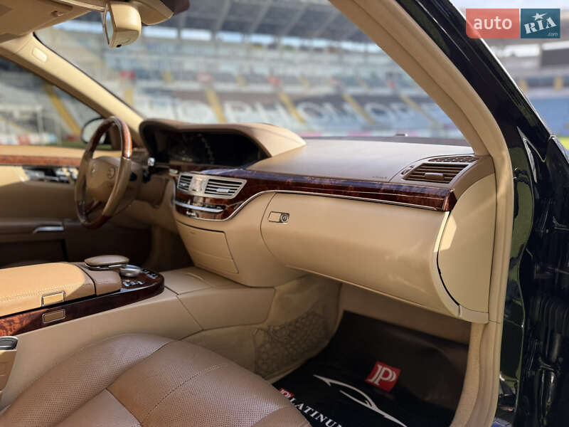 Седан Mercedes-Benz S-Class 2008 в Одесі