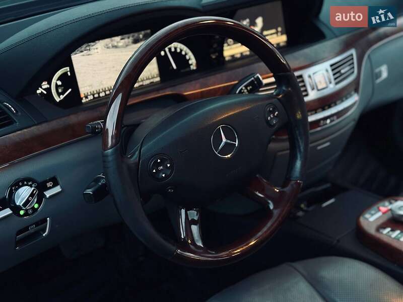 Седан Mercedes-Benz S-Class 2006 в Тернополе