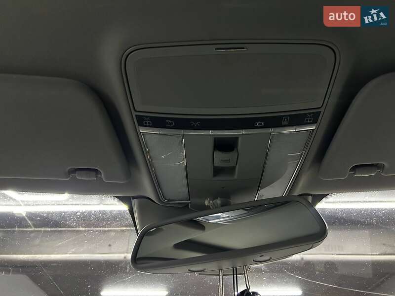 Седан Mercedes-Benz S-Class 2013 в Чернівцях