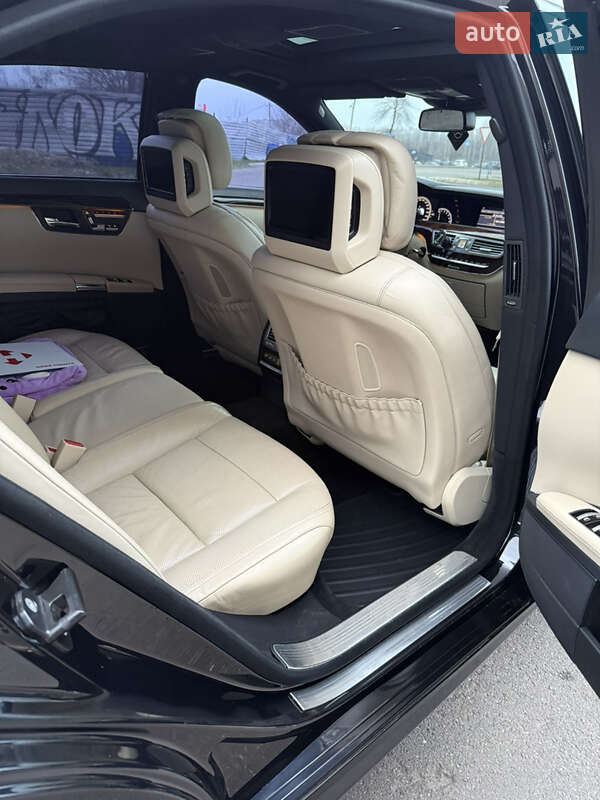 Седан Mercedes-Benz S-Class 2010 в Кривом Роге фото 28 Седан Mercedes-Benz S-Class 2010 в Кривом Роге