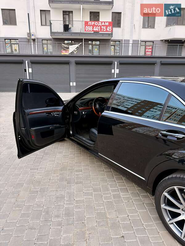 Седан Mercedes-Benz S-Class 2006 в Одессе