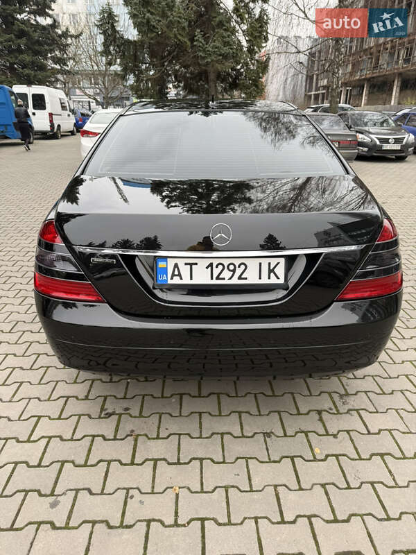 Седан Mercedes-Benz S-Class 2009 в Черновцах