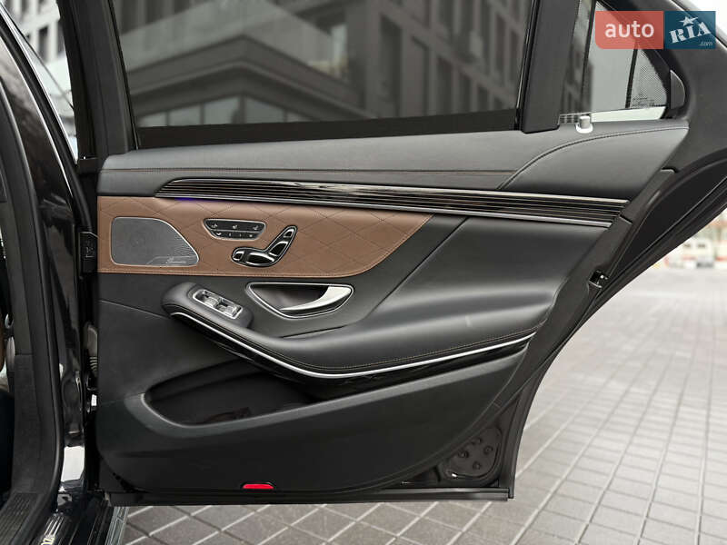 Седан Mercedes-Benz S-Class 2016 в Львові