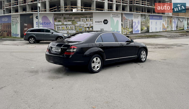 Седан Mercedes-Benz S-Class 2005 в Киеве