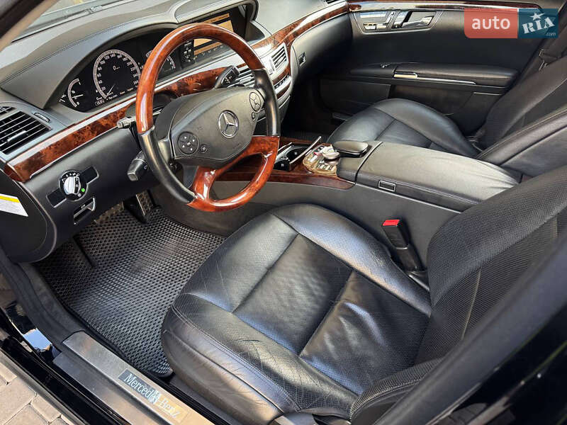 Седан Mercedes-Benz S-Class 2012 в Одесі
