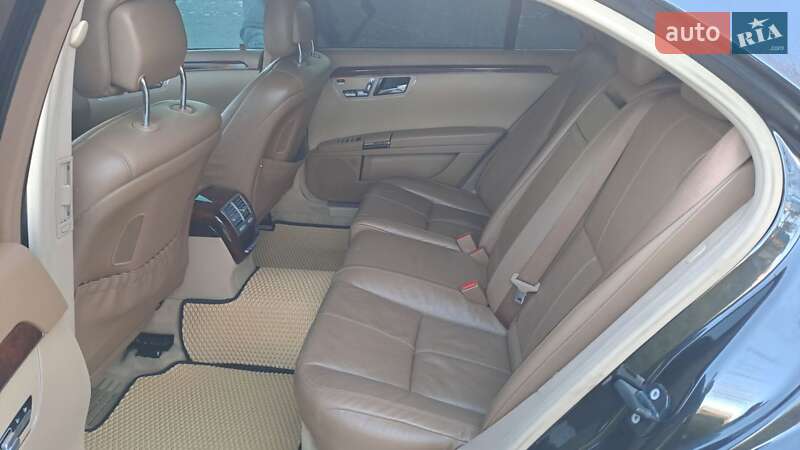 Седан Mercedes-Benz S-Class 2008 в Чернівцях