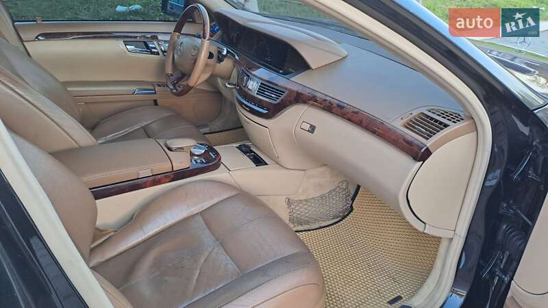 Седан Mercedes-Benz S-Class 2008 в Чернівцях