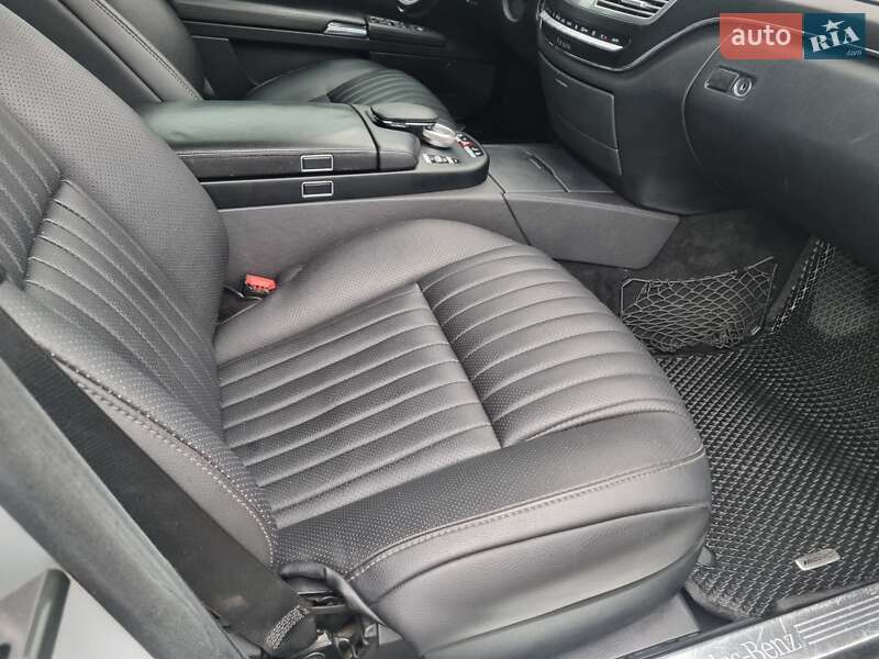 Седан Mercedes-Benz S-Class 2008 в Рівному фото 29 Седан Mercedes-Benz S-Class 2008 в Рівному