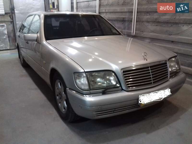 Mercedes-Benz S-Class 1996