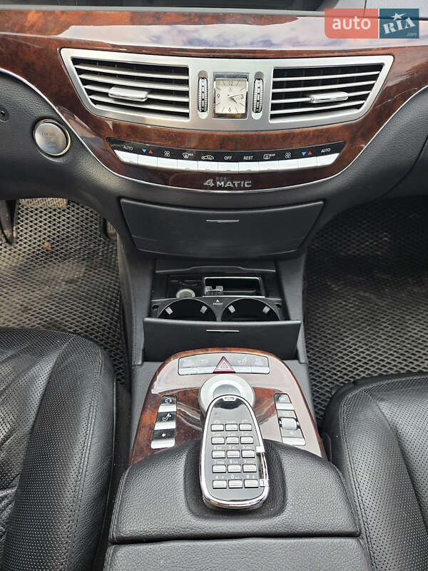 Седан Mercedes-Benz S-Class 2008 в Прилуках