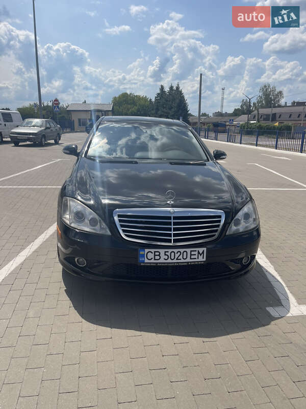 Седан Mercedes-Benz S-Class 2008 в Прилуках