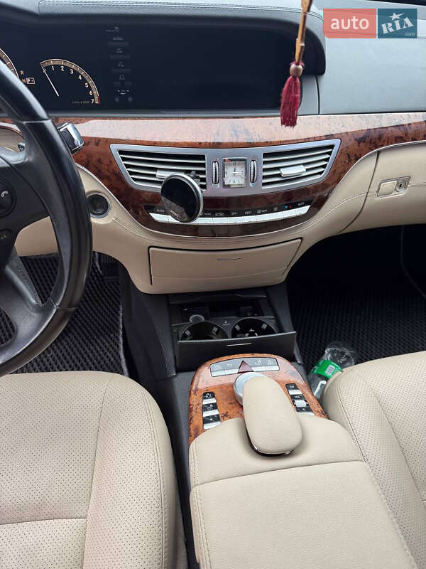 Седан Mercedes-Benz S-Class 2006 в Белой Церкви