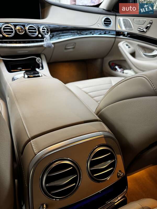 Седан Mercedes-Benz S-Class 2019 в Миколаєві