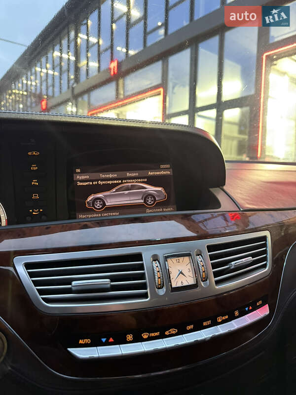 Седан Mercedes-Benz S-Class 2005 в Рівному фото 20 Седан Mercedes-Benz S-Class 2005 в Рівному