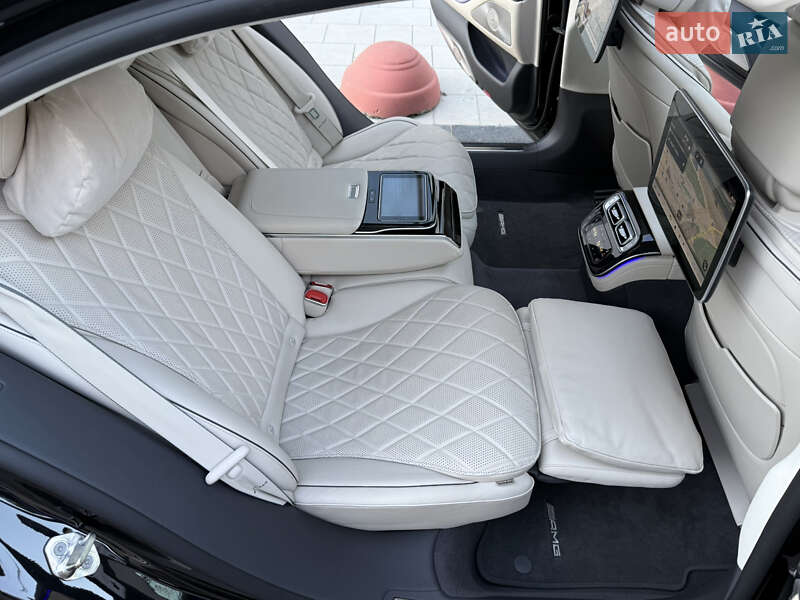 Седан Mercedes-Benz S-Class 2021 в Киеве