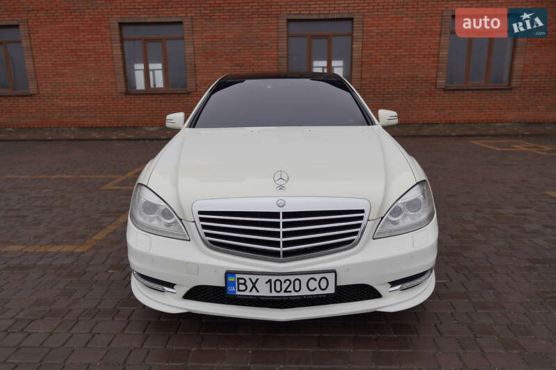 Седан Mercedes-Benz S-Class 2008 в Теофіполі