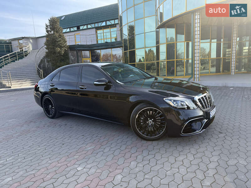 Седан Mercedes-Benz S-Class 2017 в Черновцах
