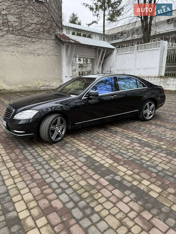 Седан Mercedes-Benz S-Class 2012 в Чернівцях фото 4 Седан Mercedes-Benz S-Class 2012 в Чернівцях