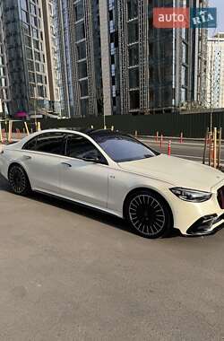 Седан Mercedes-Benz S-Class 2022 в Киеве