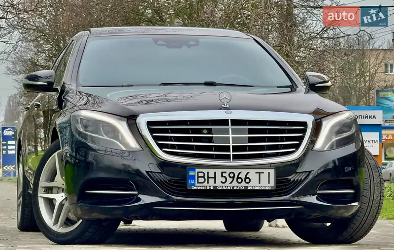 Mercedes-Benz S-Class