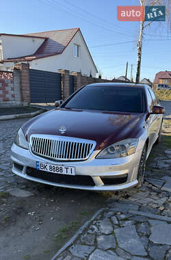 Седан Mercedes-Benz S-Class 2006 в Здолбуніві