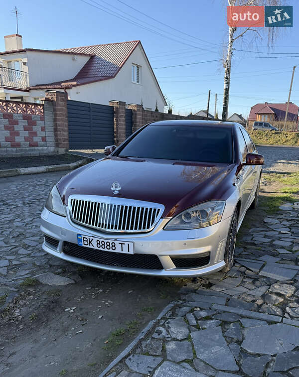 Mercedes-Benz S-Class 2006 Mercedes-Benz S-Class 2006