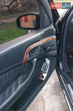 Седан Mercedes-Benz S-Class 2004 в Олександрії