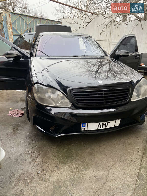 Mercedes-Benz S-Class 1998