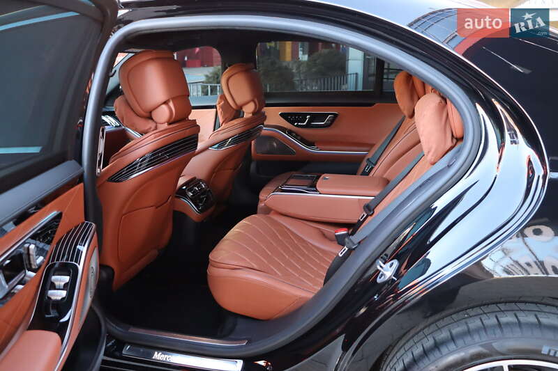 Седан Mercedes-Benz S-Class 2021 в Львові