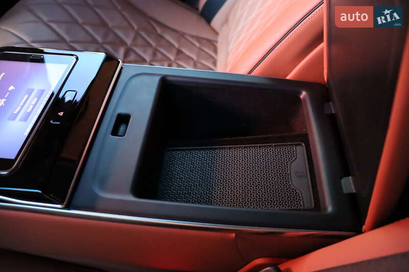 Седан Mercedes-Benz S-Class 2021 в Львові