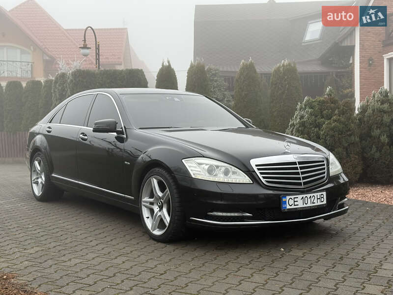Mercedes-Benz S-Class 2011 Mercedes-Benz S-Class 2011