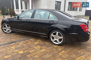 Седан Mercedes-Benz S-Class 2010 в Чорткові