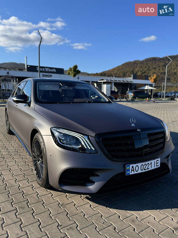Седан Mercedes-Benz S-Class 2018 в Хусті