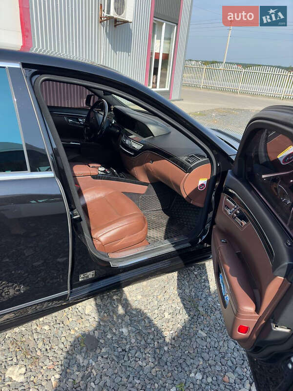 Седан Mercedes-Benz S-Class 2010 в Одесі