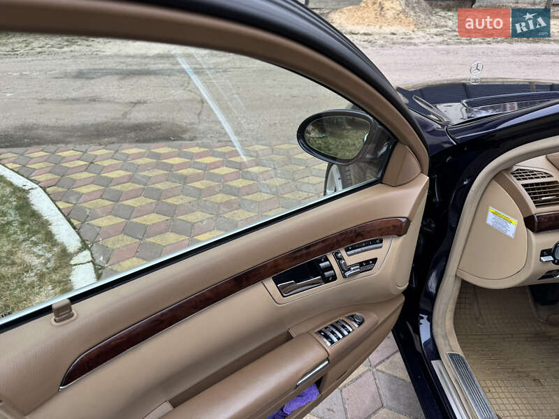 Седан Mercedes-Benz S-Class 2007 в Чернигове