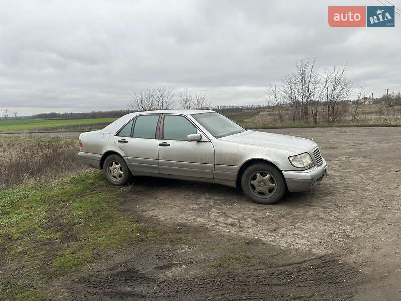 Mercedes-Benz S-Class 1996