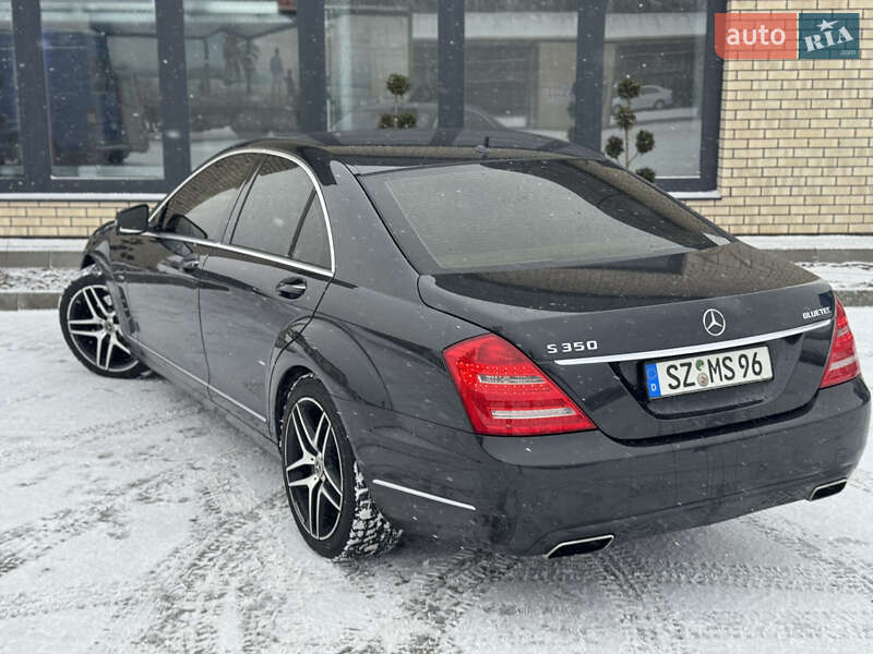 Седан Mercedes-Benz S-Class 2011 в Сарнах