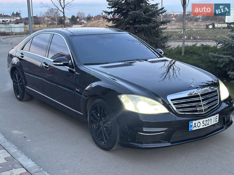 Mercedes-Benz S-Class 2006