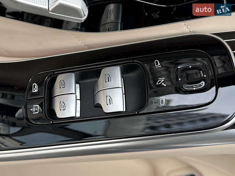 Седан Mercedes-Benz S-Class 2024 в Києві