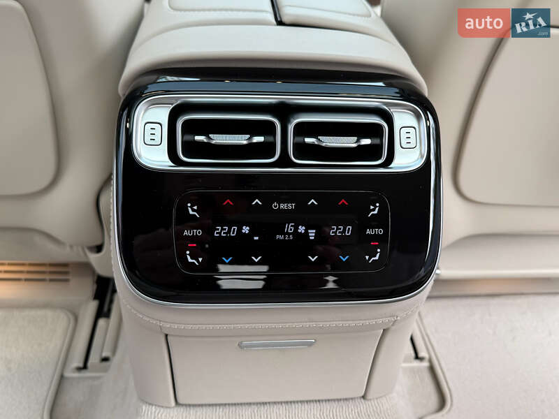 Седан Mercedes-Benz S-Class 2024 в Києві