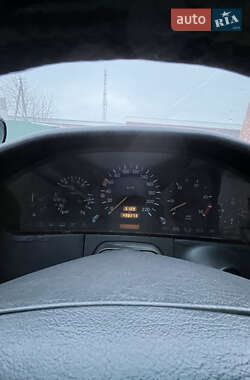 Седан Mercedes-Benz S-Class 1995 в Миргороде