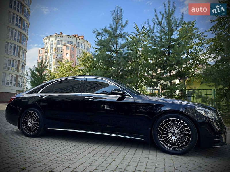 Седан Mercedes-Benz S-Class 2014 в Новояворівську