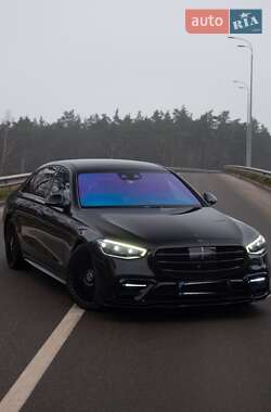 Mercedes-Benz S-Class 2020