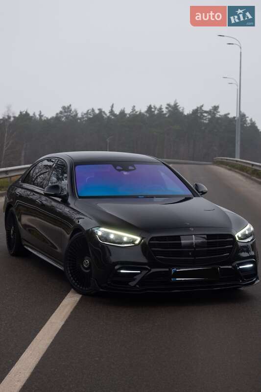 Mercedes-Benz S-Class 2020