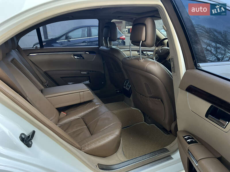 Седан Mercedes-Benz S-Class 2008 в Одесі