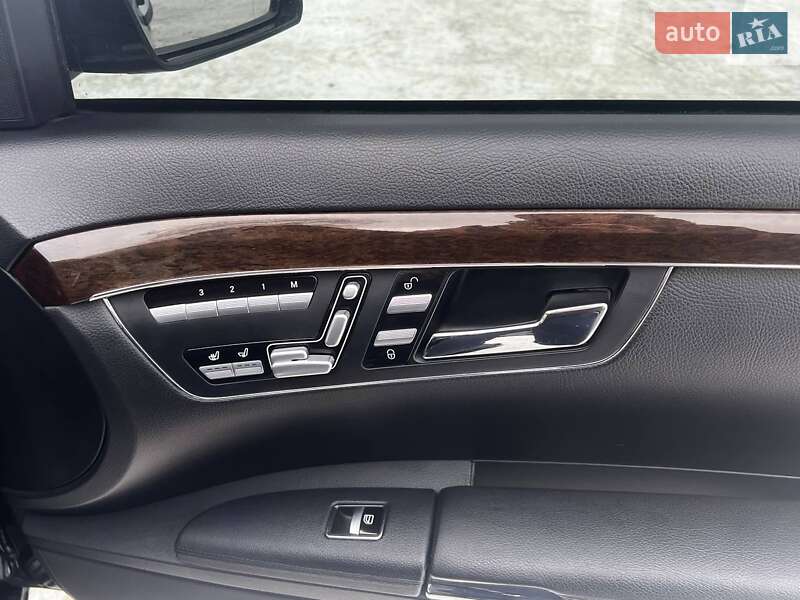 Седан Mercedes-Benz S-Class 2010 в Гадяче фото 39 Седан Mercedes-Benz S-Class 2010 в Гадяче