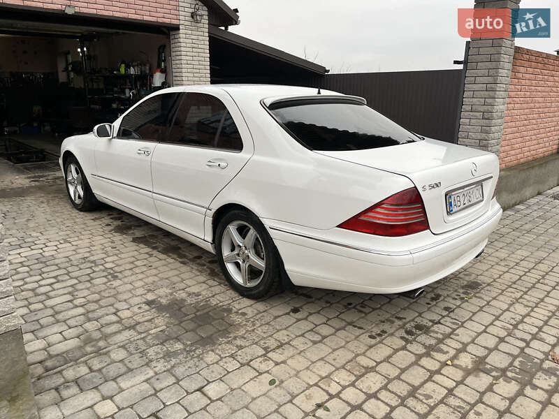 Седан Mercedes-Benz S-Class 2004 в Немирове